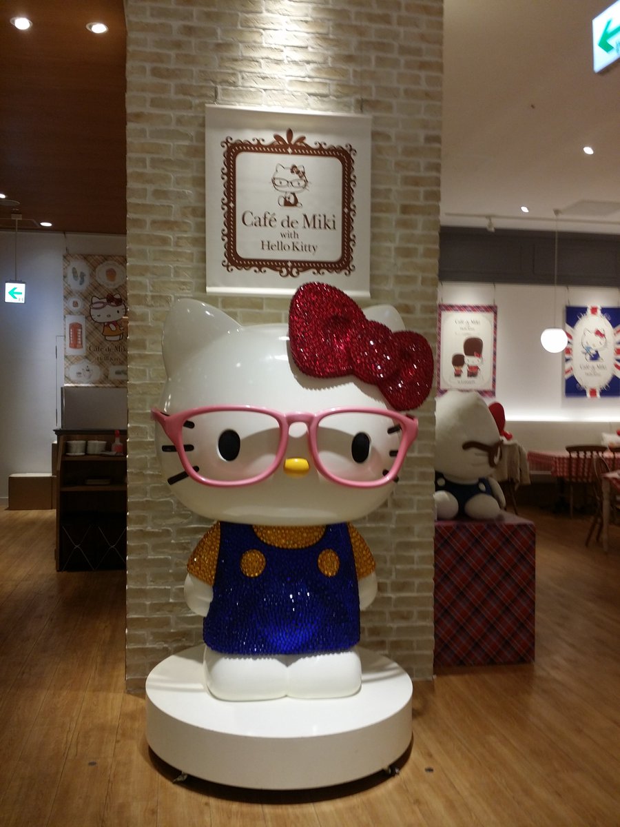 Sakurakaoru5 There Is A Cafe Of Hello Kitty In A Buillding Same As Gandum Base Sanrio Company S Hello Kitty Is Popular Among People Of All Ages Both In And Out Sakurakaoru5 There Is A Cafe Of Hello Kitty In A Buillding Same As Gandum Base Sanrio Company S Hello Kitty Is Popular Among People Of All Ages Both In And Out