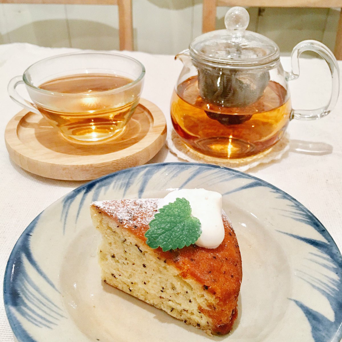 Uzivatel ハーブティーとハーブ焼き菓子 ハーブカフェsora Na Twitteru 本日のハーブおやつ ルイボスチャイケーキ ラベンダーミルクティケーキ りんごとカモミールジャムのシフォン ワイルドブルーベリーとバラジャムシフォン 本日のハーブスコーン