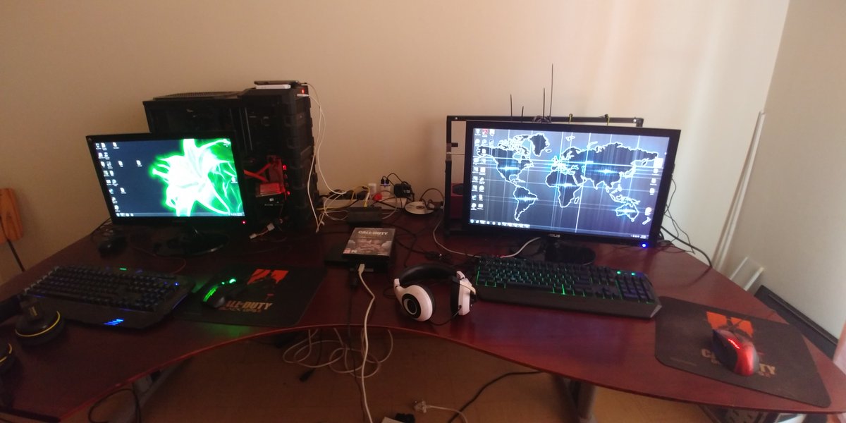 FlyKnight01's tweet image. Hers and His  #wootmas #UFDTech