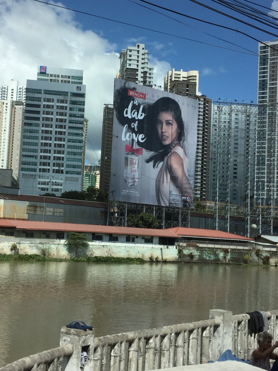 MaineLoversPH's tweet photo. SPOTTED: New @benchtm billboard of @mainedcm in Guadalupe 😍

© mainerockwell

#MaineMendozaOnDaig https://t.co/ka091lmBE7