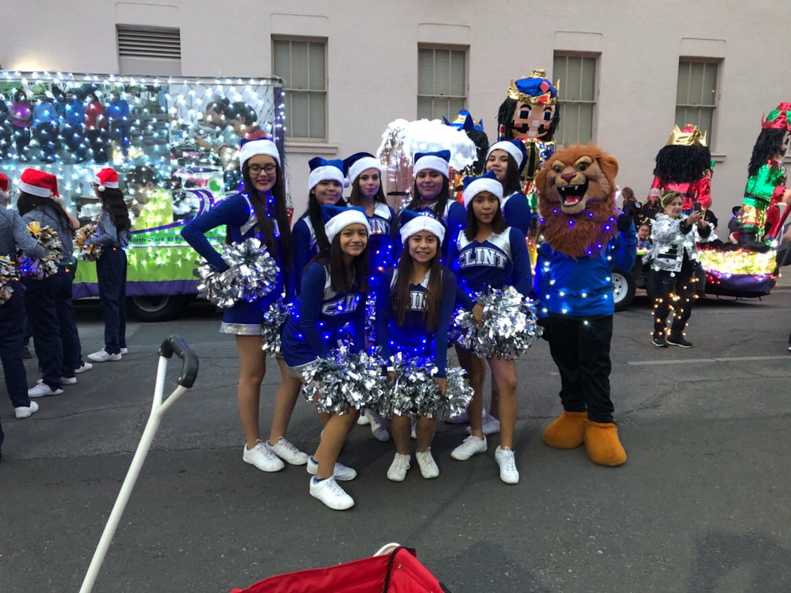 ClintJHS's tweet photo. A little holiday cheer from our cheerleaders at todayโs Christmas ๐parade. Way to go Cub Cheer. ๐๐๐ค๐ฃ๐๐๐ค #cubcheer #cubnation https://t.co/u7CYTWEQ1u