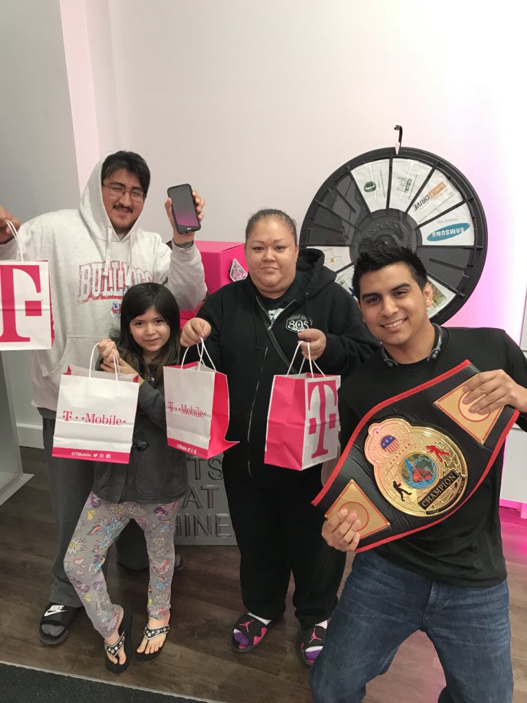 MW_einstein's tweet photo. They stayed late but they left happy! Awesome job Gabe you’re the man! @RobScottDM https://t.co/q3NAfVZj6N