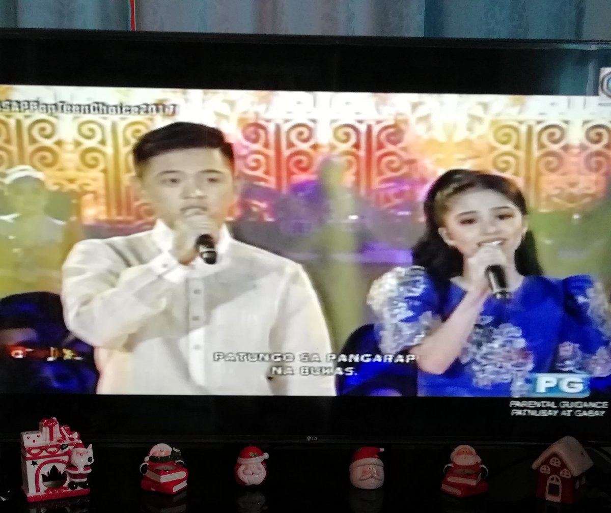 ang disente...:)
Jeremy PopTasticTeen