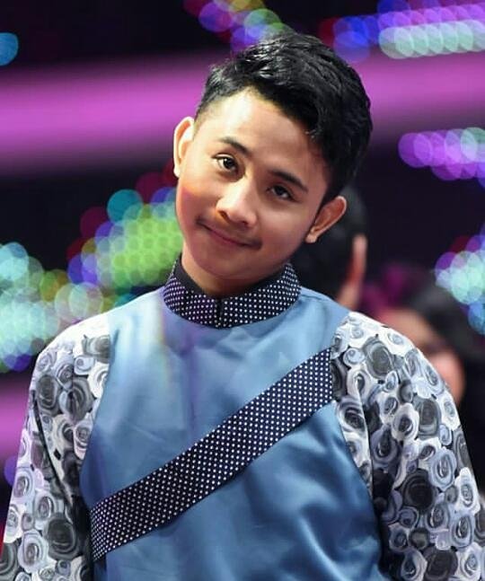 Di poto ini klihatan kmu msih bocah bgt dek <a href="/DA3_Rafly/">Muh.Rafly Heriawan</a> ...hehe

RAFLY PROMO DI MERSIFM