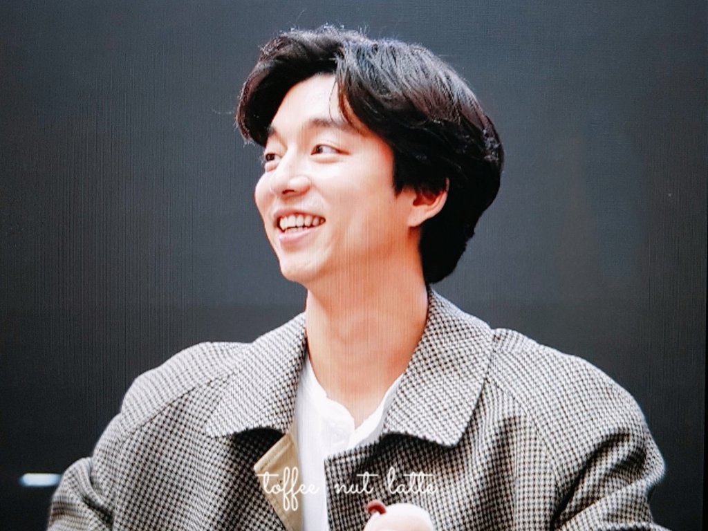 toffeenut710's tweet photo. 171203 SSG 모야 멈머야ㅠㅠ...? #공유 #공지철 #GongYoo #コン・ユ https://t.co/OodThAetYo