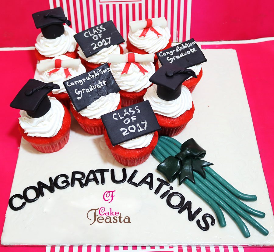 CakeFeasta's tweet photo. ** FREE 4 CUPCAKES **
Place your 2nd cake order & get 4 cupcakes free worth of Rs. 1000
#BirthdayCakes #FondantCakes #CustomCakes #KidsBirthdayCakes #Cupcakes #EdibleCake #3DCakes #Contest #Deals #CakeFeasta #Lahore https://t.co/K8IFMsLJIs