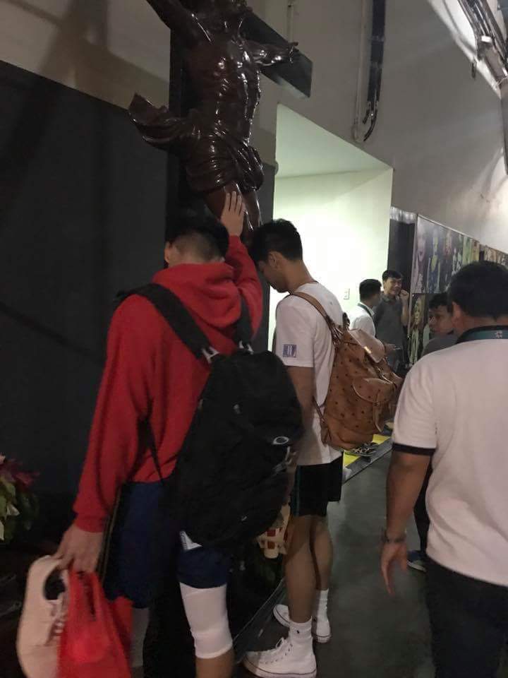 MontCarMelOFC's tweet photo. Shoutout to all BrenCci shippers out there! Here's @brentparaiso and @RicciRivero06 
#LabanLasalleYAN 

(Photo grabbed from Ricci's official FB page) https://t.co/ZKNZHnx4B5