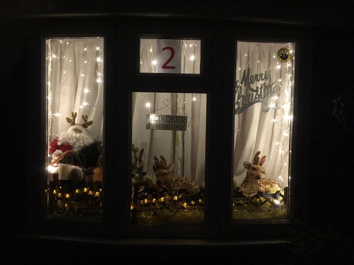 Great to see the return of the <a href="/MillStreetRA/">MSRA</a> #AdventWindows 
One window a day revealed in Mill Street KT1 
Visit after dark or follow online:
millstreetkingston.co.uk/?page_id=1391