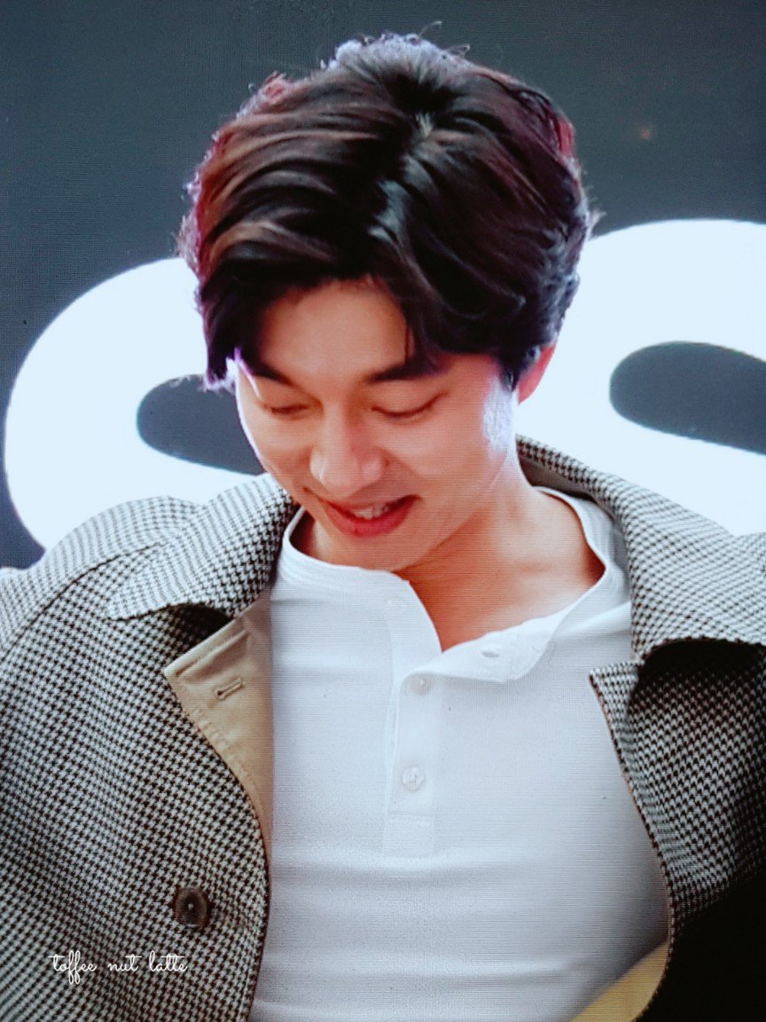 toffeenut710's tweet photo. 171203 SSG 😇.. #공유 #공지철 #GongYoo https://t.co/3ZuNFGgpht
