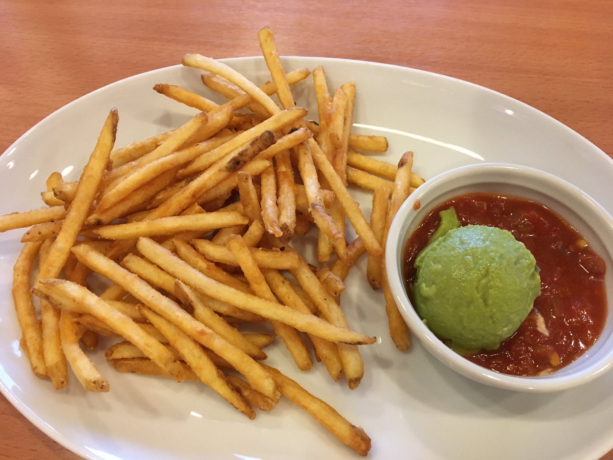 Kotoha ココスでお茶 なんかだんだんカリカリポテトの量が減っていっている気がするんだけど なんか色合いが似てるものを食べたなぁ どっちも美味しかったです ココス カリカリポテト Kotoha ココスでお茶 なんかだんだんカリカリポテトの量が減っていっている気がするんだけど なんか色合いが似てるものを食べたなぁ どっちも美味しかったです ココス カリカリポテト