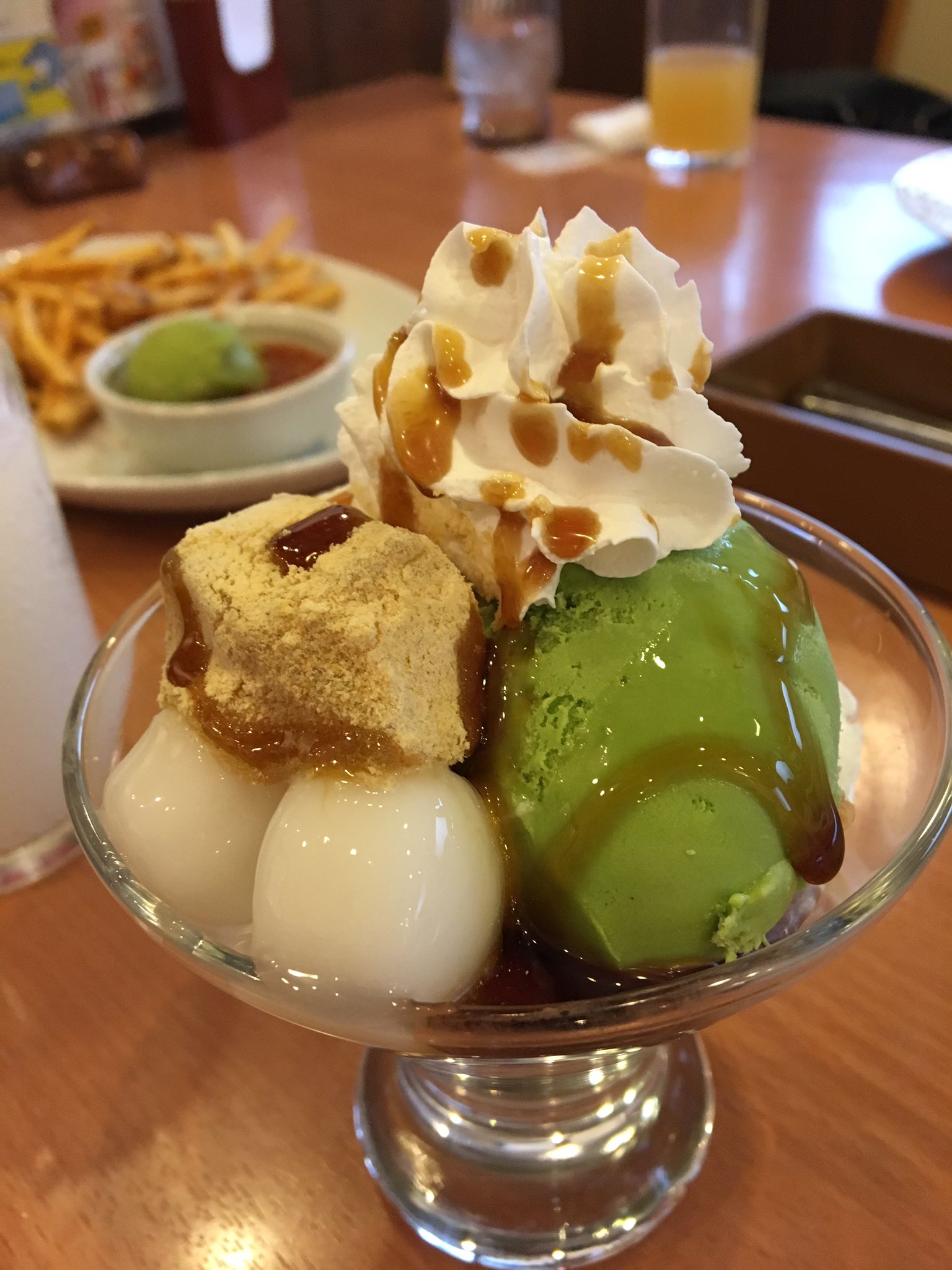 Kotoha ココスでお茶 なんかだんだんカリカリポテトの量が減っていっている気がするんだけど なんか色合いが似てるものを食べたなぁ どっちも美味しかったです ココス カリカリポテト Kotoha ココスでお茶 なんかだんだんカリカリポテトの量が減っていっている気がするんだけど なんか色合いが似てるものを食べたなぁ どっちも美味しかったです ココス カリカリポテト