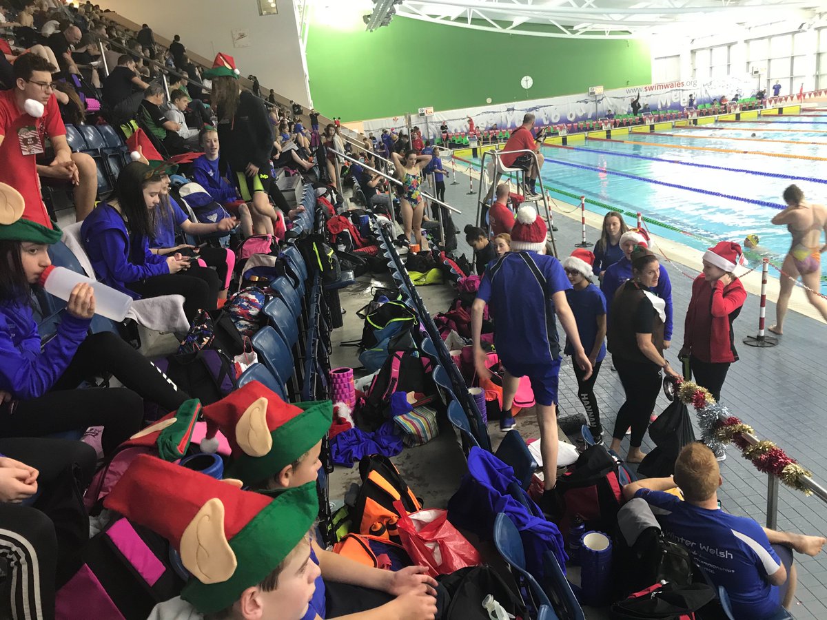 SwanseaAquatics's tweet photo. Sunday Funday @SwimWales Winter LC Champs - looking good guys #SWWC17 #teamtyr #alwaysproud (even when they look like this) https://t.co/mWy9CD31G4