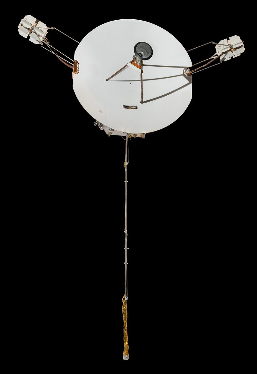 airandspace's tweet image. Today in 1973: Pioneer 10 spacecraft became the first spacecraft to fly by Jupiter. Replica on display: s.si.edu/2iFh0zc