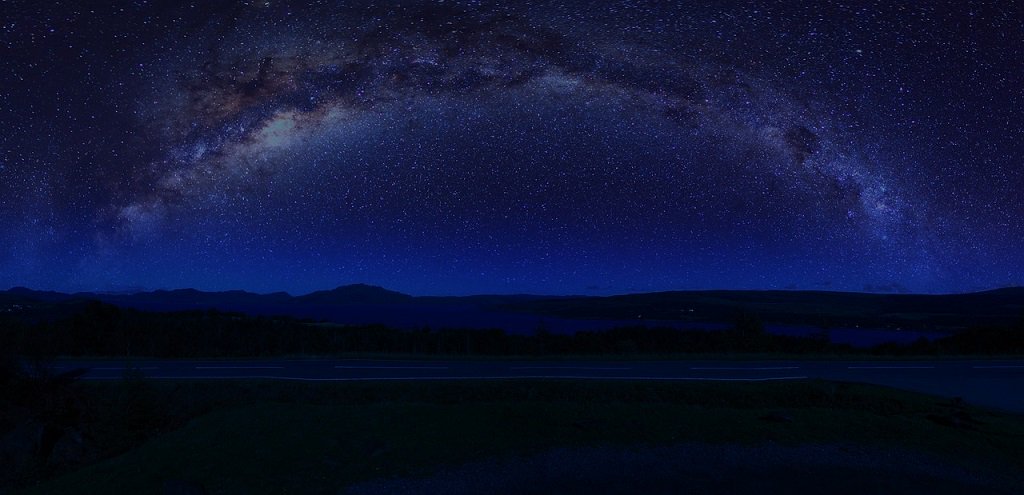 Did you know Galloway Forest Park is one of Britain’s best #Stargazing destinations and was the first to be designated as an official International #DarySkyPark? 🌙✨ &gt;bit.ly/StargazingUK <a href="/darkskyobs/">SDSO</a> <a href="/cfds_uk/">Dark Skies UK</a> <a href="/IDADarkSky/">DarkSky International</a>  #NightSky