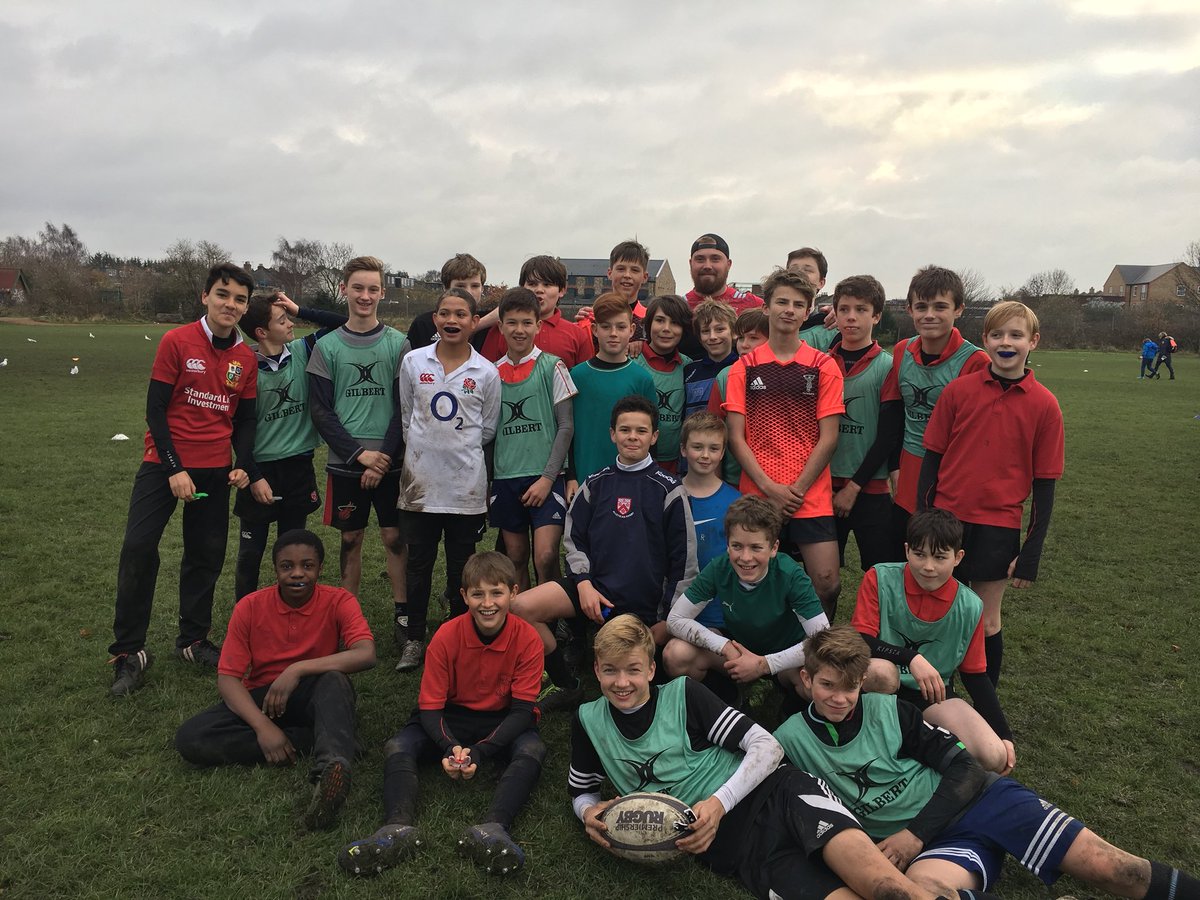 kingsdalefspe's tweet photo. Rugby trip to Quins. Players meet Cameron Holenstein after coaching session! 💪🏼🏉 https://t.co/lECH5R9yuE