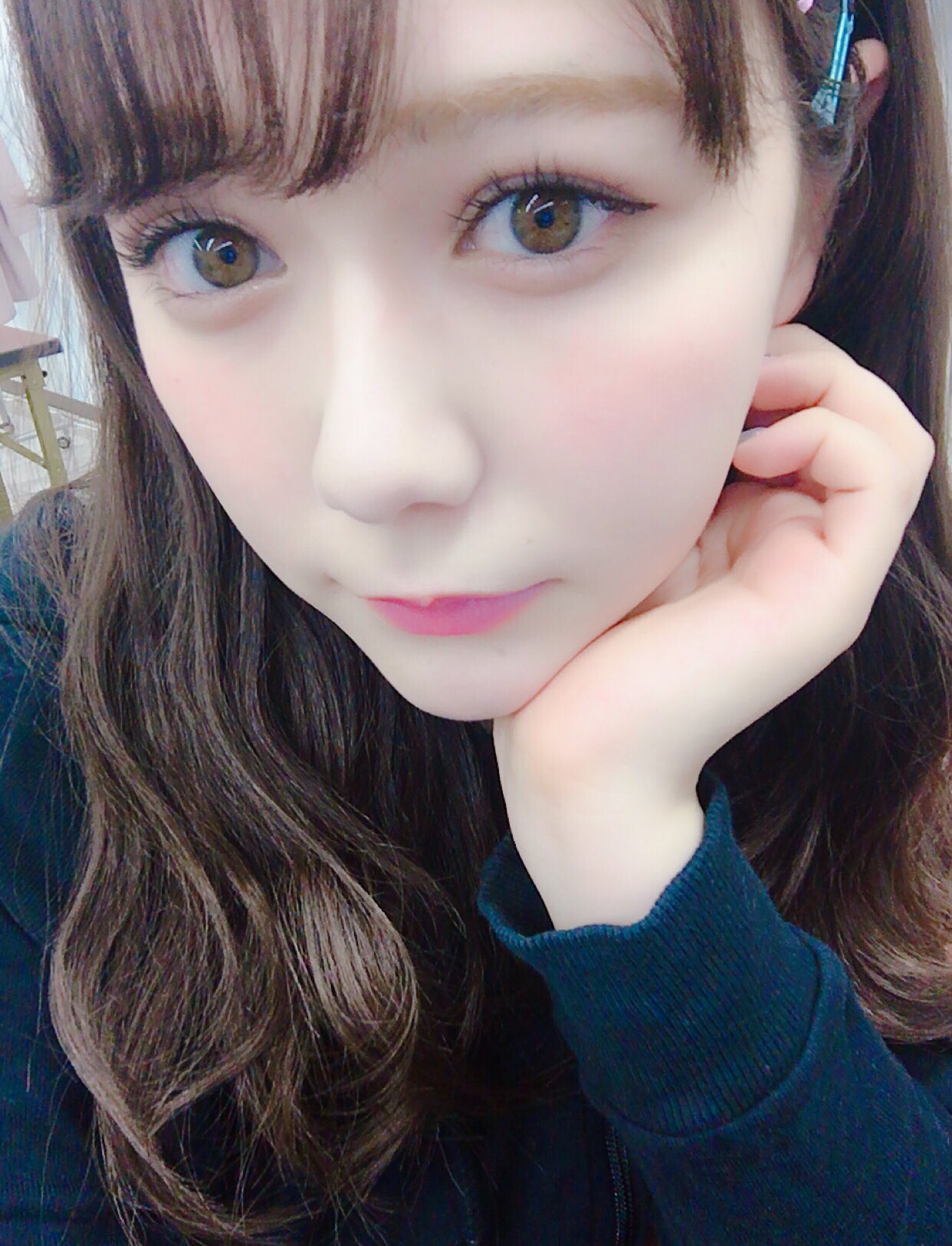 村重杏奈 自慢させて下さい カラコンしてません よく見ると目の中にヒマワリあるんだよ