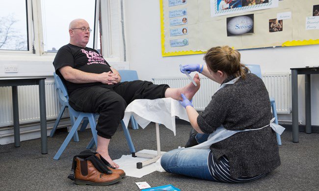 eloise_whitaker's tweet photo. Help! Are you a podiatrist @SCP_PodiatryUK, @PodiatryCareers . @crisis_uk needs more podiatrists to treat feet in London over the Christmas period. Come and join us if you can. https://t.co/SkAv4Cxal3 #podiatrist #Christmas #freezingfeet #homelessness https://t.co/UJLzbnqb07