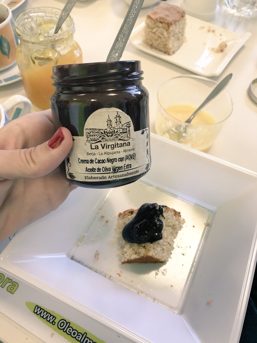 CarmenMarySM's tweet photo. Ayer disfrutamos de un gran desayuno mediterráneo con @Oleoalmanzora 🍈 en su finca en #Pulpí 🏡 Os iré contando poco a poco 😜 @IsiHR3 @almerialovers @LVirgitana @saboresalmeria @ExperienciaAOVE @dipalme_almeria @CarolinaLafita https://t.co/fifyJWWsZE