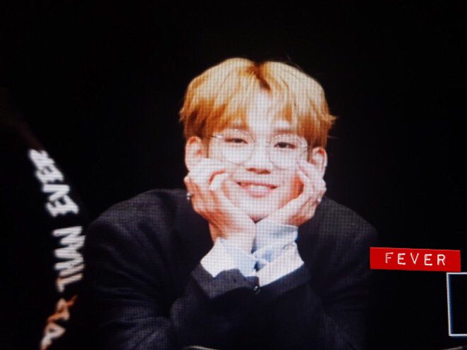 FEVER_787's tweet photo. 20171203 부산 신나라팬사인회 프리뷰
#타카다켄타 #켄타 #KENTA #JBJ @JBJtwt787 

켄타 약간 약간 안녕빵이야? https://t.co/kn7bsJN8Ok