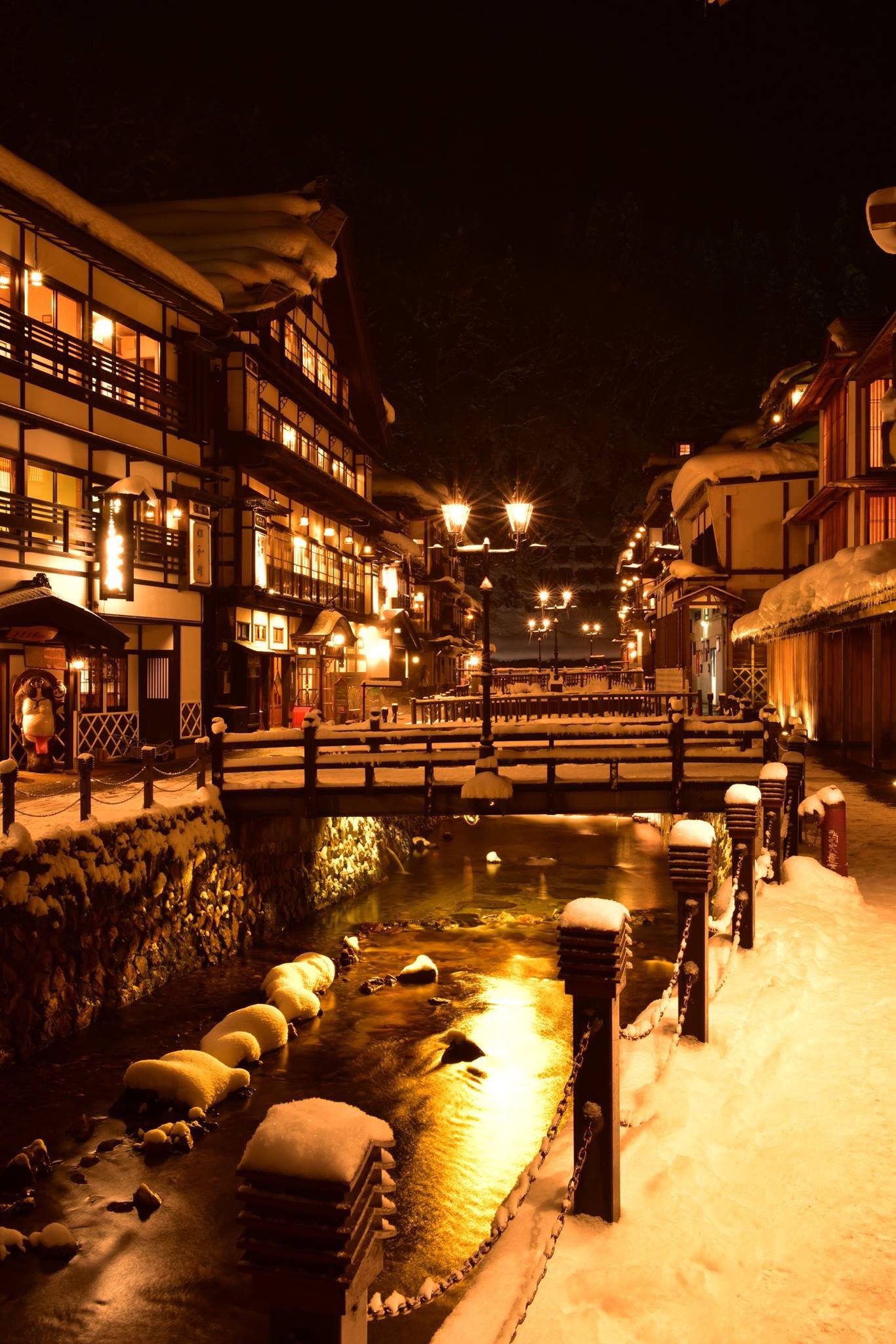 Neko 冬の銀山温泉です 夜行くなら一泊がおすすめです ポートレート 山形 冬 旅行 銀山温泉 カメラ好きな人と繋がりたい 夜景 雪 T Co Uxdsmdmhkj Twitter
