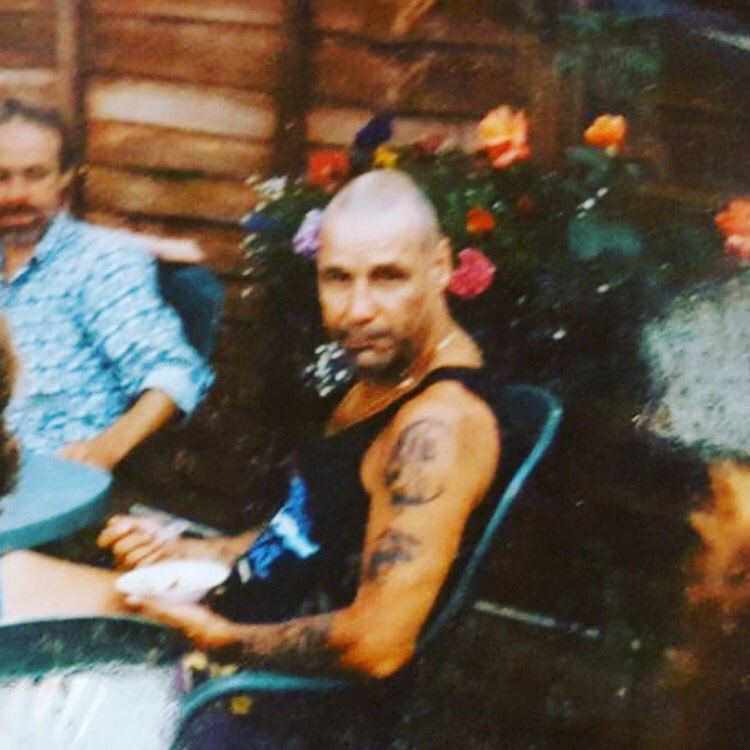 bendubbs's tweet photo. 20 years today since I lost my dad . Never forgotten cheers 🍻 ❤️ https://t.co/VdPLIzzQ17