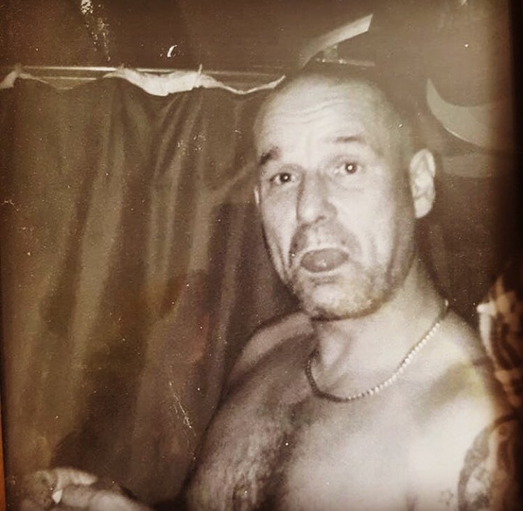 bendubbs's tweet photo. 20 years today since I lost my dad . Never forgotten cheers 🍻 ❤️ https://t.co/VdPLIzzQ17
