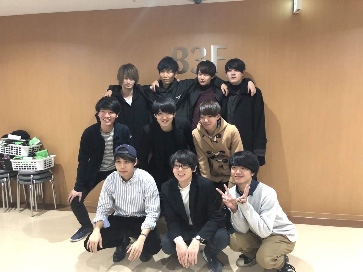 tigerpe1208's tweet photo. とけた電球さんと写真撮りました💡

めちゃかっこよかった…！！ https://t.co/PZ9W2J0sNi