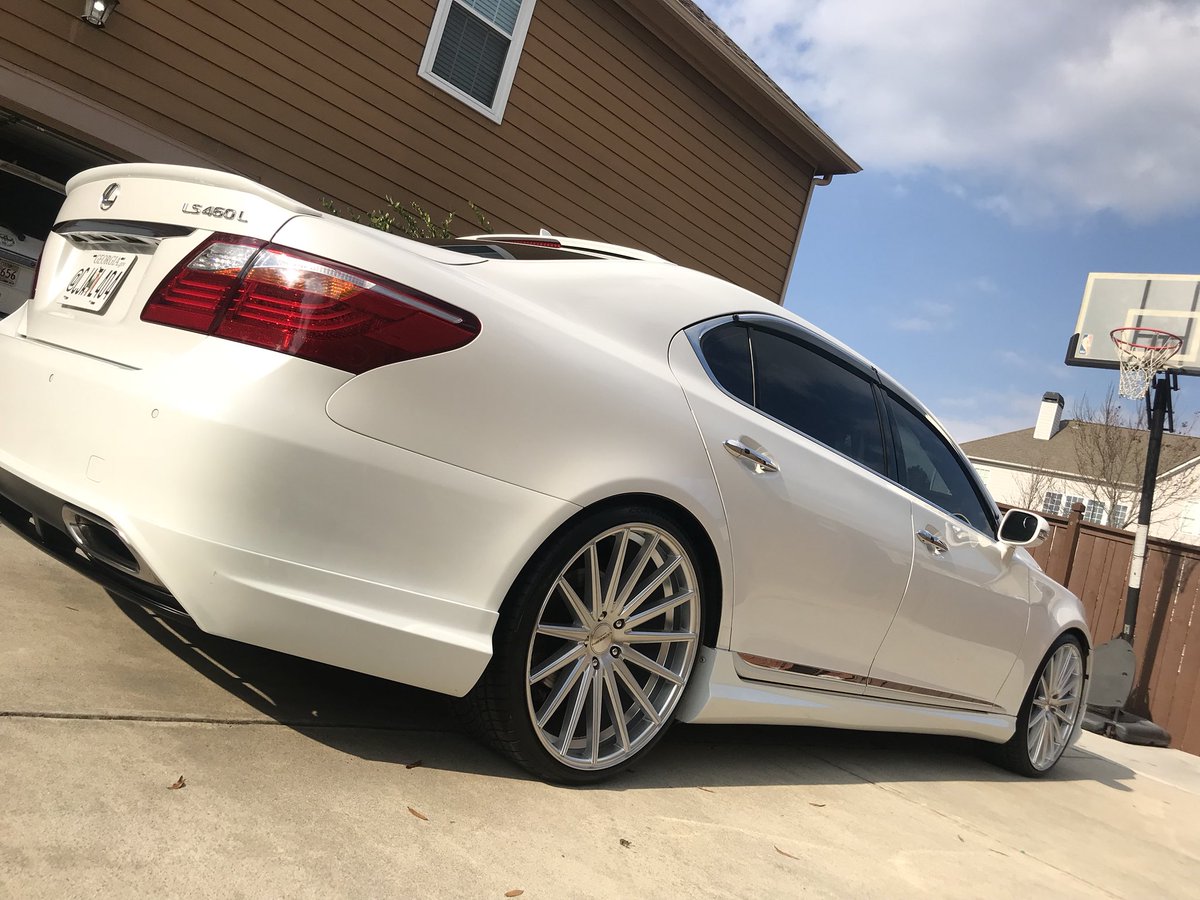 Beautiful #LS460L we #detailed for @cjatl404 in #atlanta
