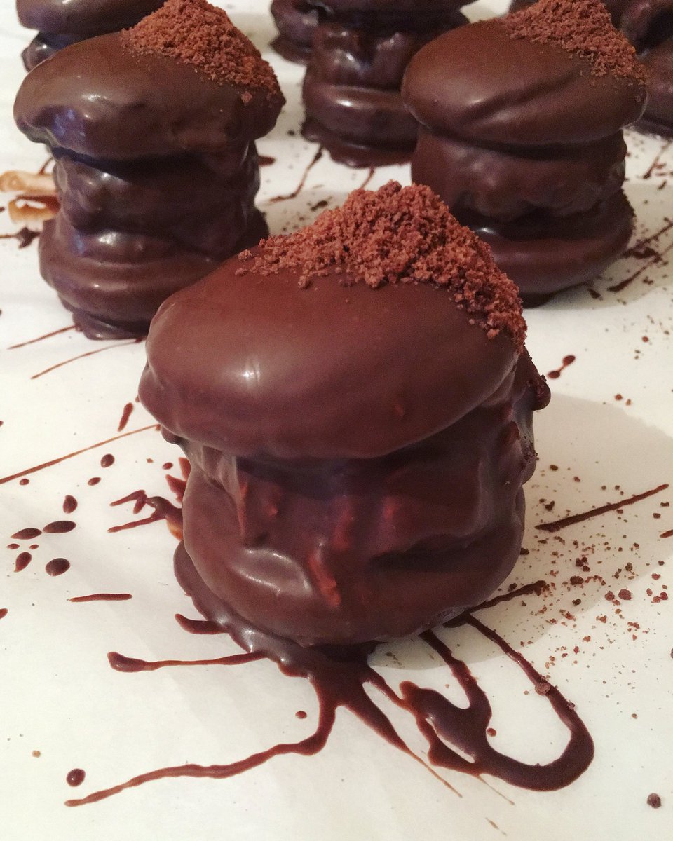 happymaple_'s tweet photo. We miss you DFs! We miss making mini Timmy Tammy’s (that in this pic uncannily look like cray cray little #mushrooms) soooo much too!! #donutworry #happymaple #newkitchen #australia #soon #🤞🏽 https://t.co/kpi2GMjHPZ