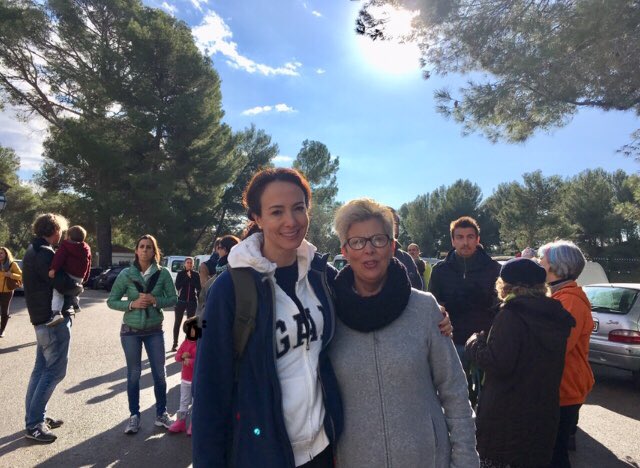 lourdesbosch's tweet photo. Excursión reivindicativa con vecinos para evitar que destrocen el bosque. Duele verlo. #SalvemSonPuig https://t.co/glOjwgMsWR