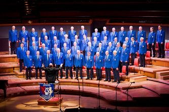 Birmingham Canoldir Male Choir in Christmas concert at #Birmingham Town Hall on Dec 14 , Buy your tickets here at Eventbrite: bit.ly/2B5o7Fc #BrumHour