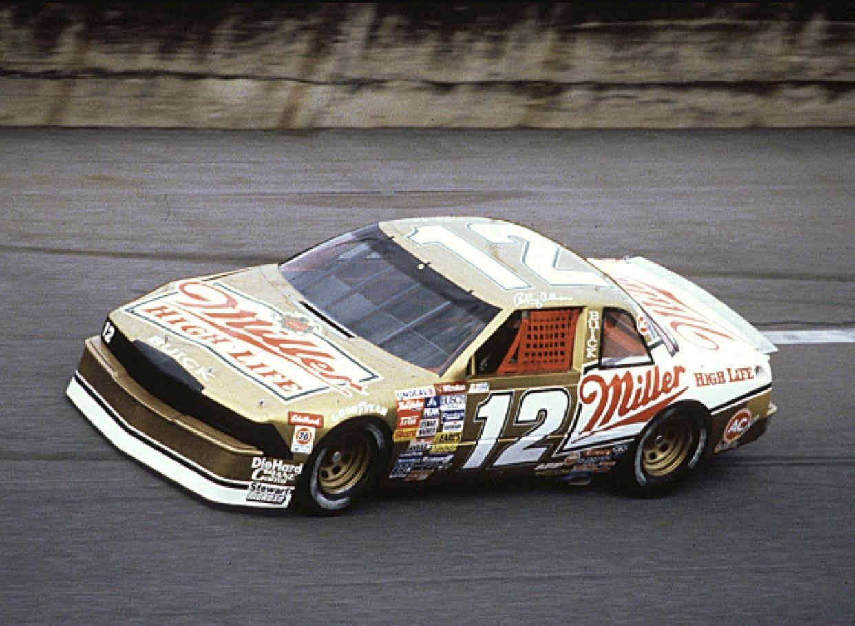 Happy 80th birthday to NASCAR Hall Of Fame legend Bobby Allison! 