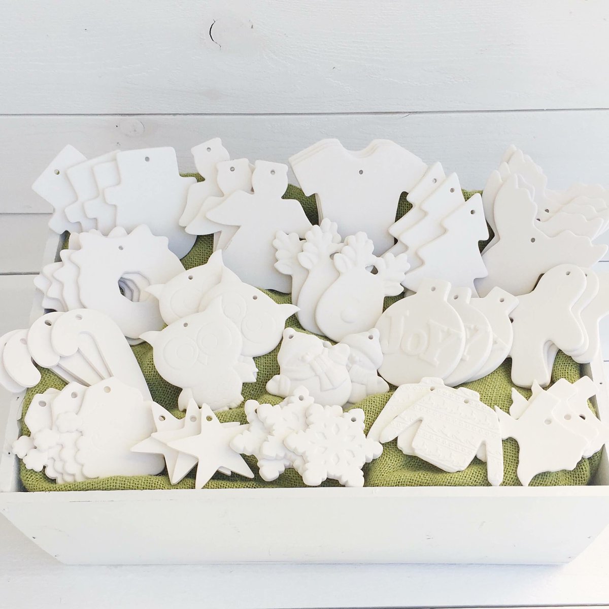 Join us for #craftbeer &amp; #crafts this Friday at <a href="/ZilkerBeer/">Zilker Brewing Co</a>! PYO pottery: holiday ornaments or a drinking vessel + discounts on #beer! Get your tix ASAP: Facebook.com/AustinGPO. <a href="/brushstrokesatx/">Brush Strokes</a>