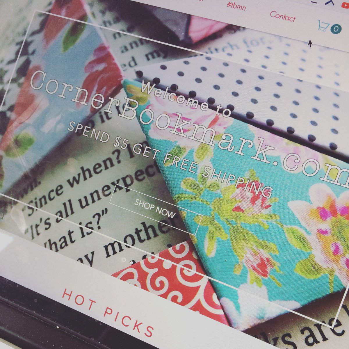 CornerBookmarks's tweet photo. Our website's #grandopening ! Unique handmade bookmarks starting at $0.5 each. Check them out https://t.co/lW0XxzVhfk #readergifts #cornerbookmark #thebookmarknovelist #iliketoread #Reading #BookClub #giftidea #handmadegifts #SundayMorning #ShoppingQueen #bookgift #Christmas https://t.co/hrHu5v5l8U