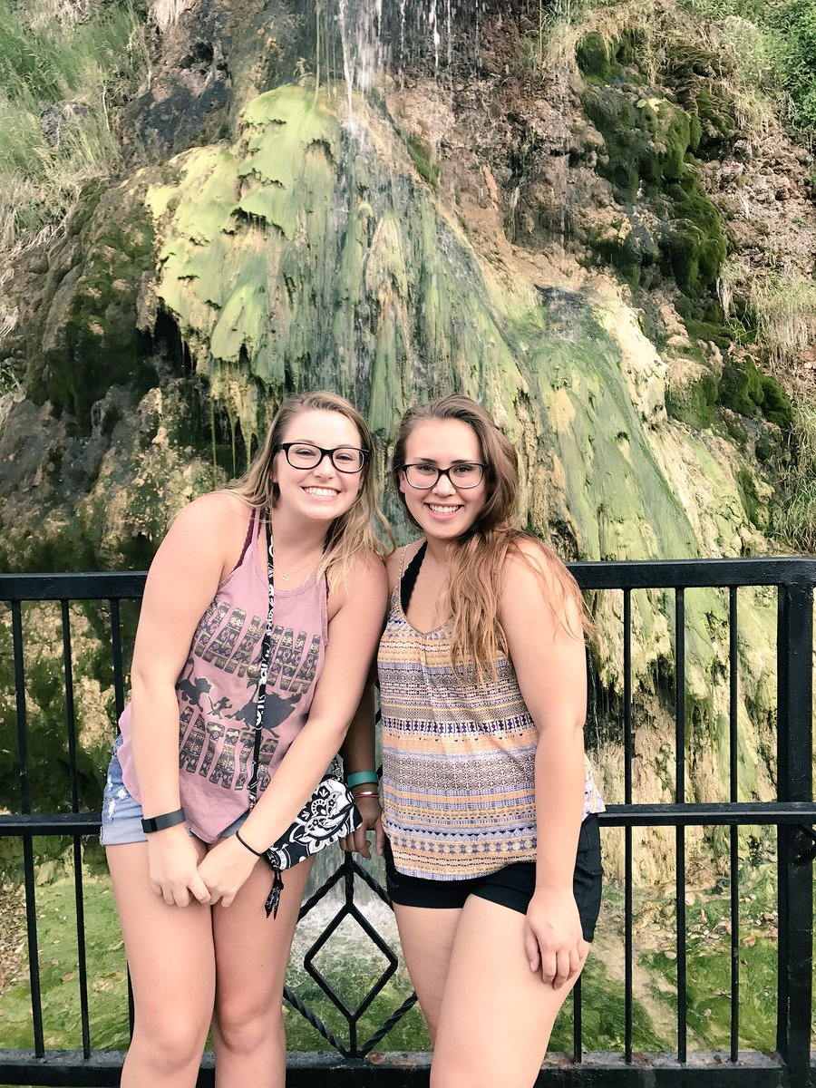 mirandanicole32's tweet photo. Happy birthday BFF!! Thanks for being such a wonderful person and always being there For me I love you!!! Have an amaZing day boo @AlexisOverman https://t.co/esa5Z8jBqS