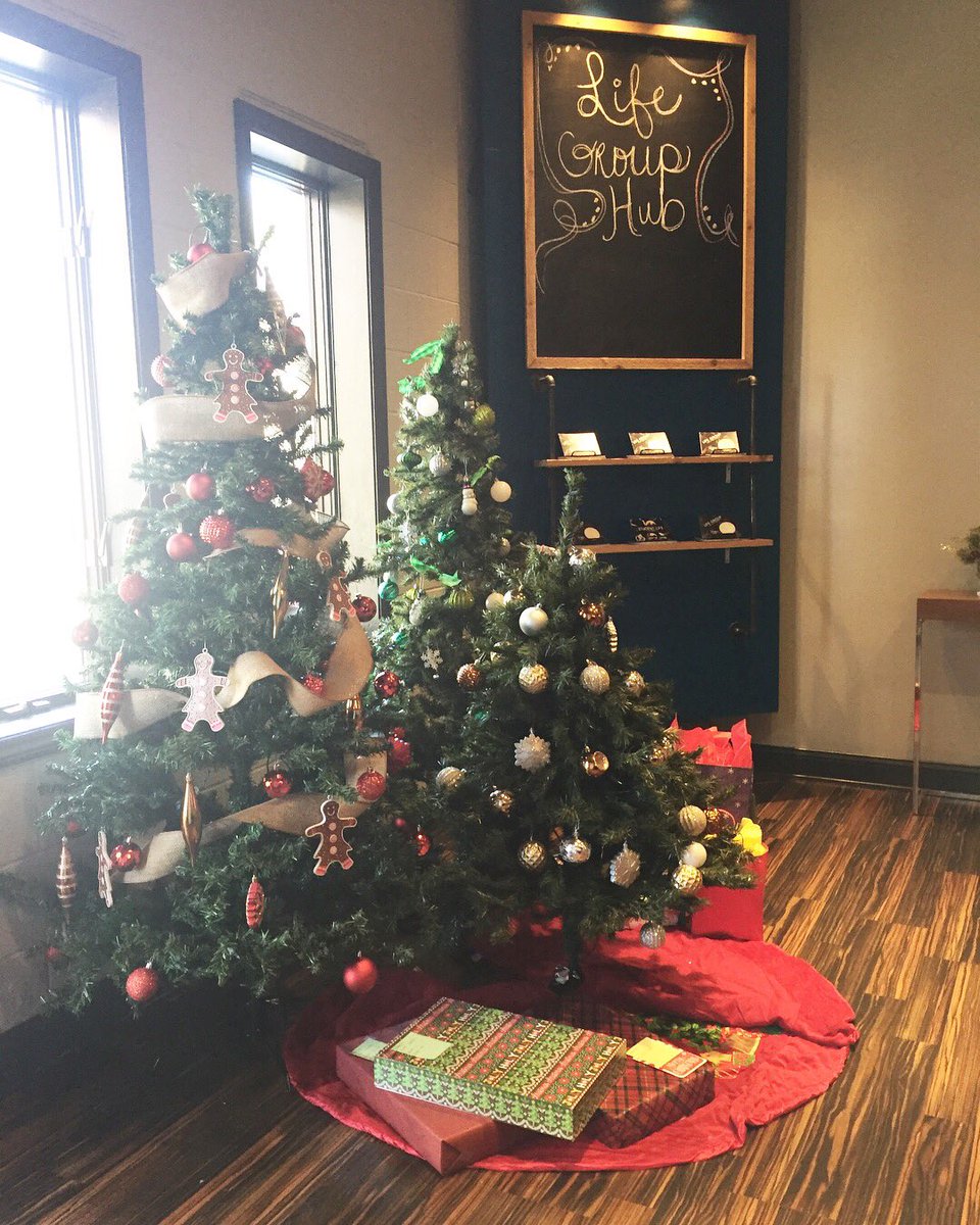 onelifech's tweet photo. It's beginning to look a lot like Christmas at #onelifech! Come out on Sunday mornings at 10:30 for our Down to Earth series.
"Advent is the season that invites us to practice the spiritual discipline of waiting." @jstnwallace https://t.co/iLyZGJIeEA