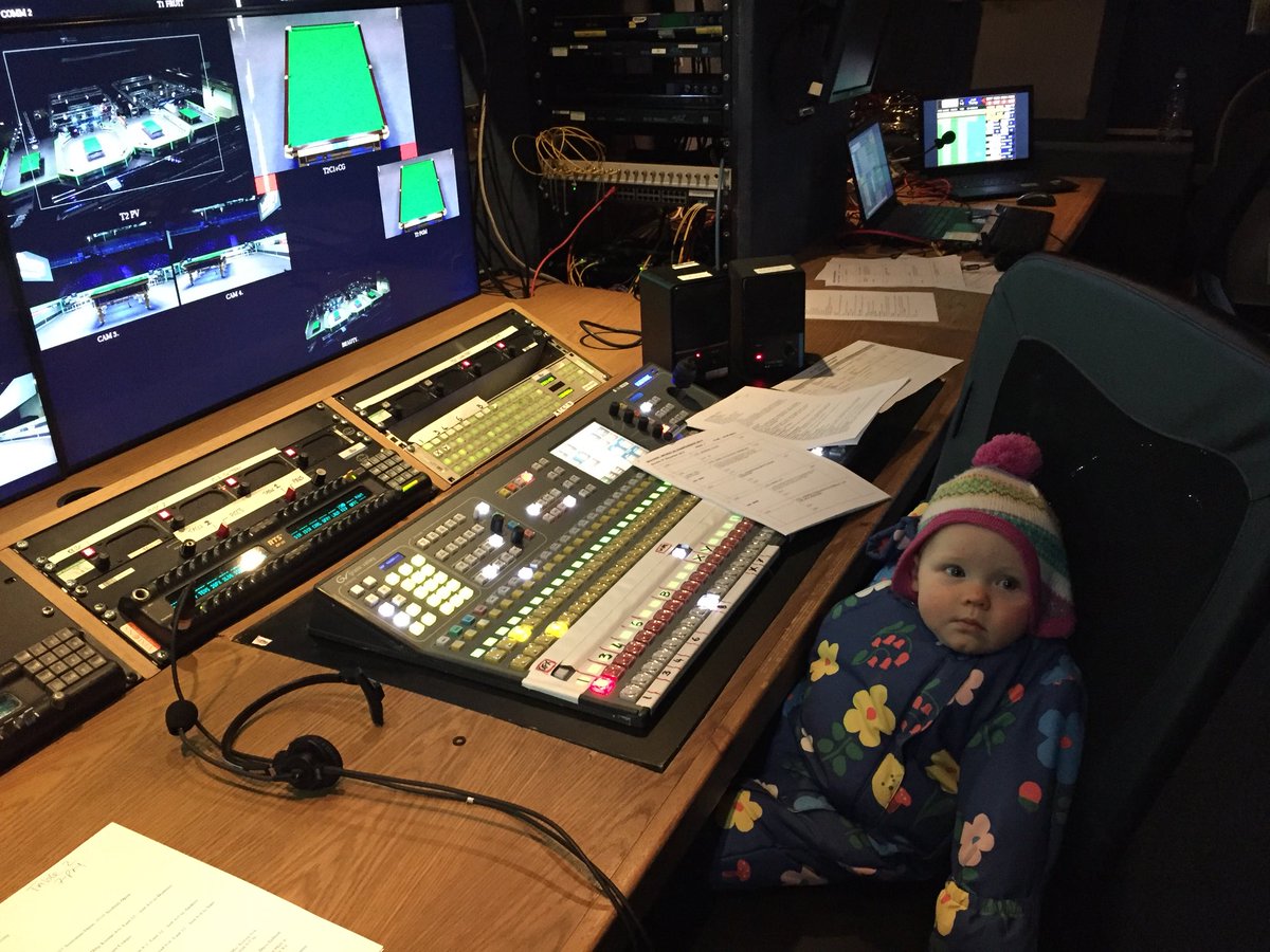 ElsMassey's tweet photo. @NEP_UK You start them young on your traineeship! #VisitingDaddyAtWork #YorkSnooker https://t.co/dYhISyzFlu