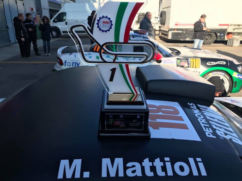 MaFra65's tweet photo. Il #team #bernini @andreanucit e Mattioli sono i #vincitori del @MonzaRallyShow categoria RGT @Autodromo_Monza #MonzaRallyShow2017 @TeamAbarth #rally #Champions https://t.co/fZbCCQ5Grt