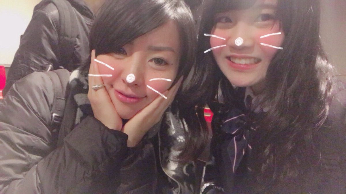 yourheart91253's tweet photo. じぇーぱれの恵ちゃん、Jさん、Pちゃんと💜💗💛
#JCFPARTY
#JCF忘年会 https://t.co/o2aNeuW9nT