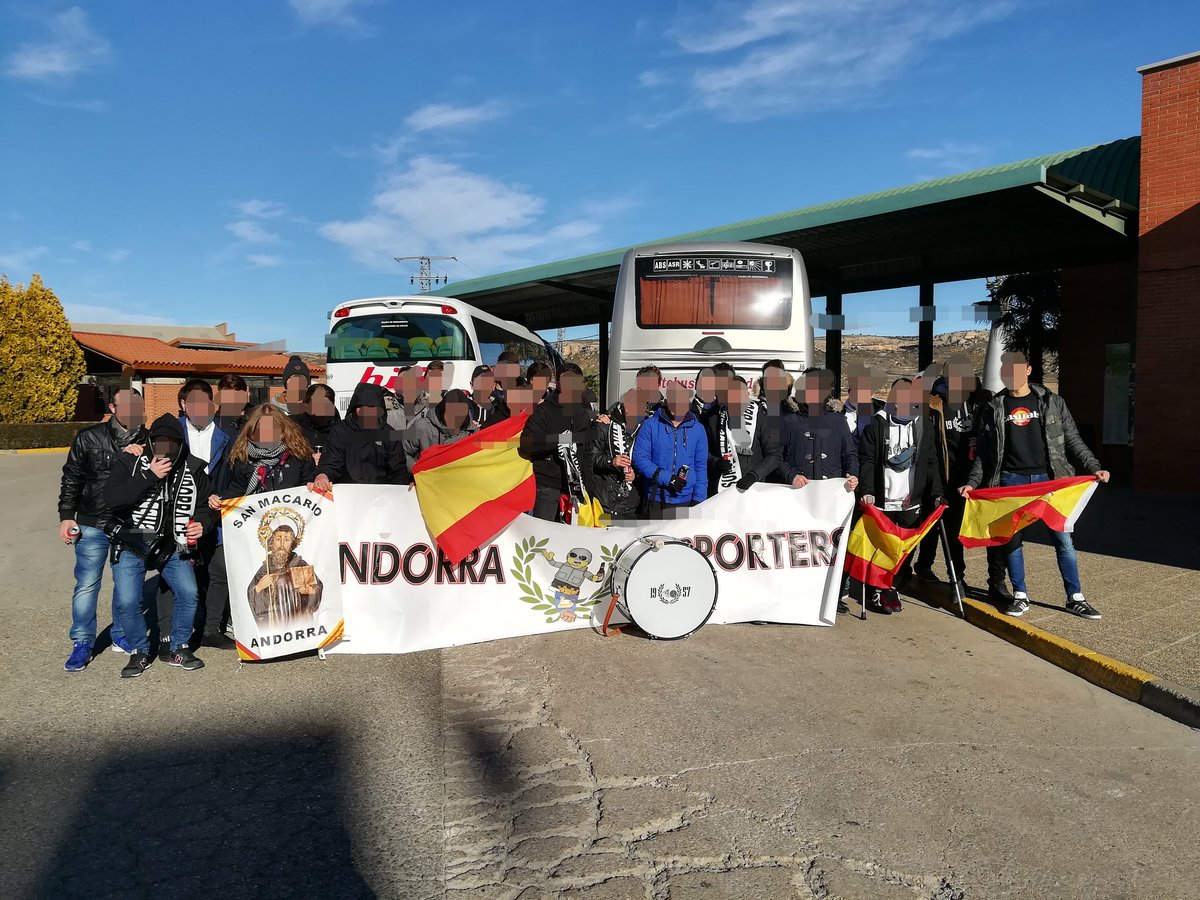 SupportersAndo's tweet photo. Somos tus ultras que no fallan... #AndorranismoPuroYDuro https://t.co/5bFZdNKqqP