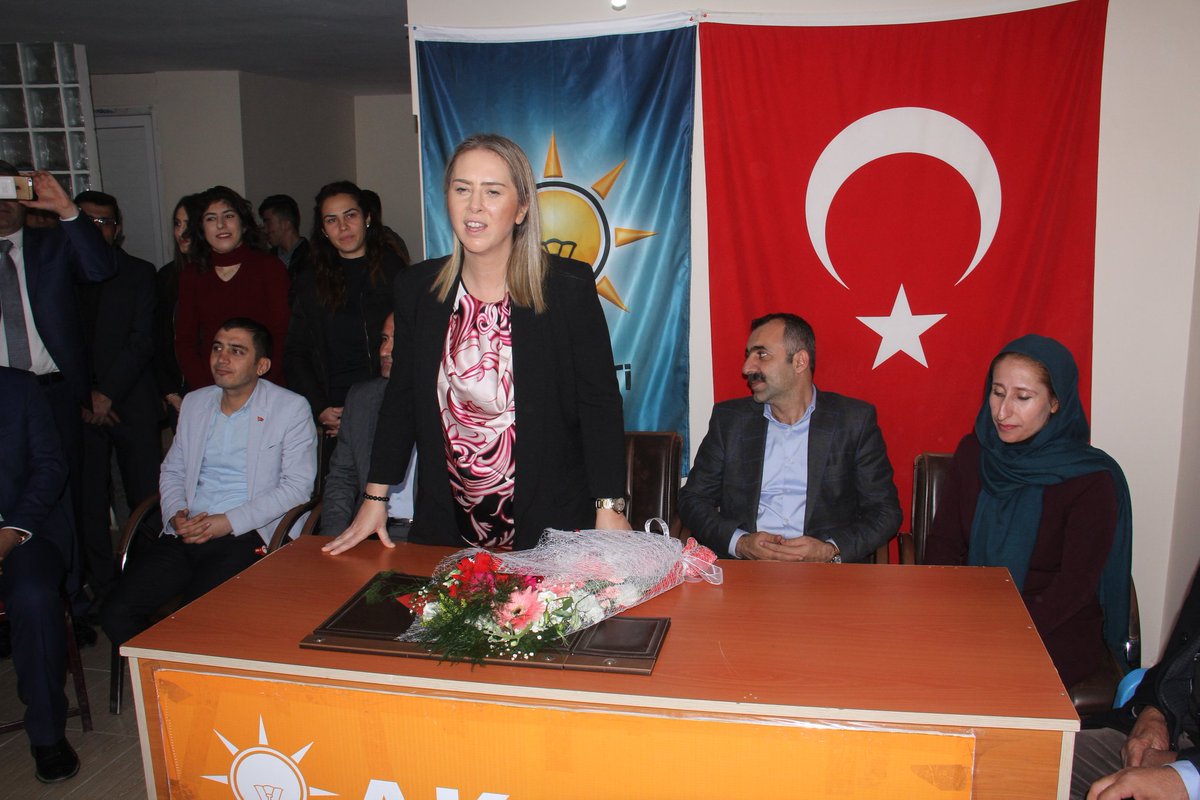 Bir dizi temaslarda bulunmak üzere ilçemize gelen Ak Parti Mardin Milletvekili Sayın Ceyda Bölünmez ile 22. Dönem Ak Parti Milletvekili Sayın Süleyman Bölünmez Parti Binamıza gelerek bizleri ziyarette bulundular.
<a href="/mecertas/">Melih Ecertaş</a>