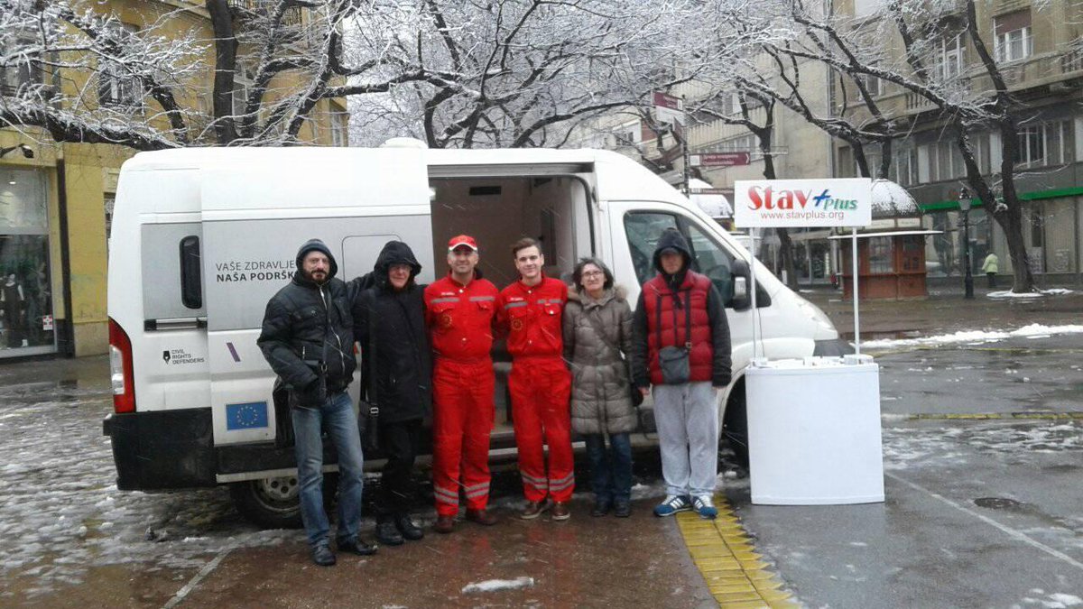Danas smo od 14h do 16 u Bačkoj topoli na trgu. Pridružite nam se u akciji bespplatnog i poverljivog savetovanja i testiranja na HIV.