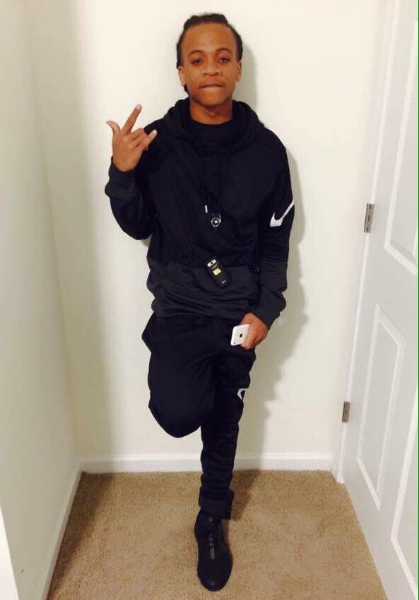 HOW U CATCH A CASE &amp; TELL ON YO ON BLOOD THEN STILL SCREAMING ALL THIS STREET SHIT WHEN WE ALREADY KNO WASUP FREE QC