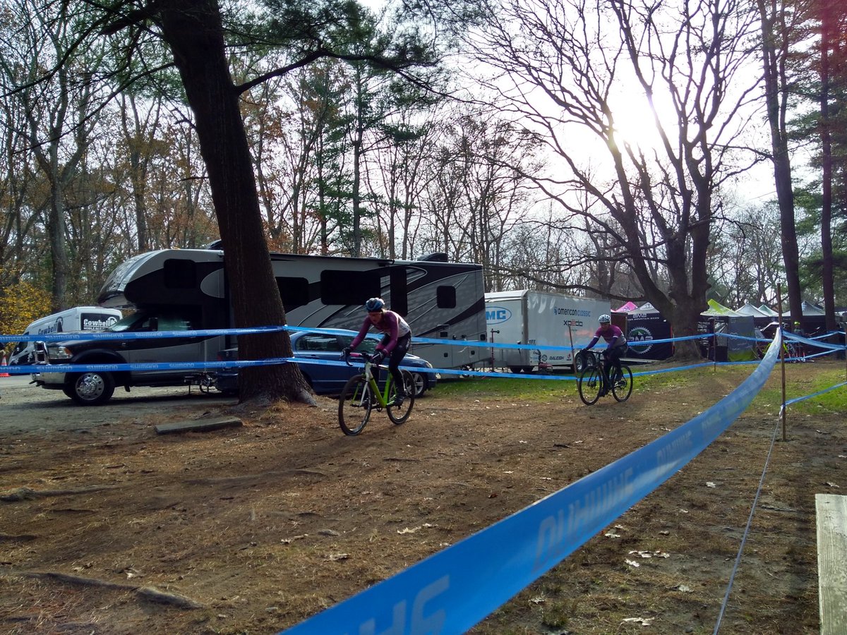 RaceCF's tweet image. Bethany and Carolyn leading the women's 4 race!