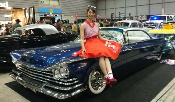 halnofsky's tweet photo. コスチューム違うのもあった
HOT ROD CUSTOM SHOW
Buick "LONE WOLF"のブースにいたオールディーズ・ファッションの可愛いお姉さん😄
#hrcs #hrc2017 #hrcs2017
#mooneyes #buick #ホットロッドカスタムショー https://t.co/vIrChL1jKA