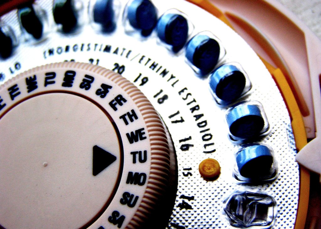 hrw's tweet photo. Trump is threatening free contraception for up to 62.4 million women whose birth control is covered under the Affordable Care Act. Act now and say #HandOffMyBC! https://t.co/qUmGIlDCYX https://t.co/Cy9VCJ9KgH