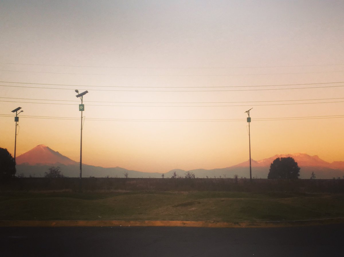 YuriDelCastillo's tweet photo. Buenos días! ☀️
Rumbo a la @SpartanRaceMex #BeastMX 21k | 30 obstáculos | 4C | 2300msnm https://t.co/jIa9dd6Zdl