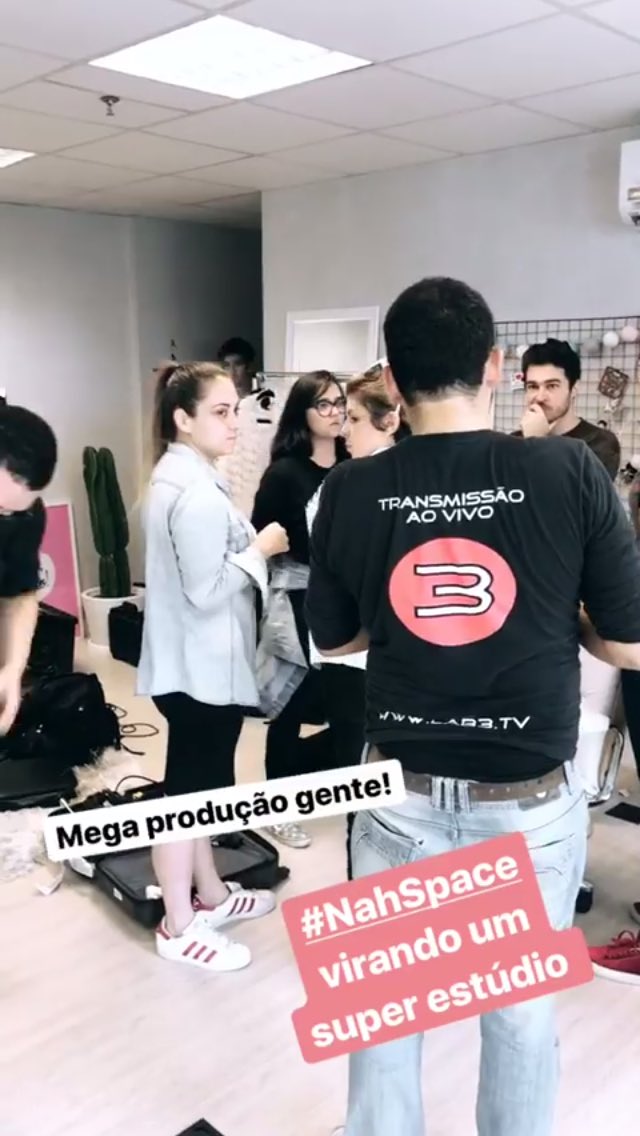 nahdiaries's tweet photo. #NahSpace com novidades! Estamos ansiosos 🙈💖 @nahcardoso https://t.co/4GnBoq2DBD