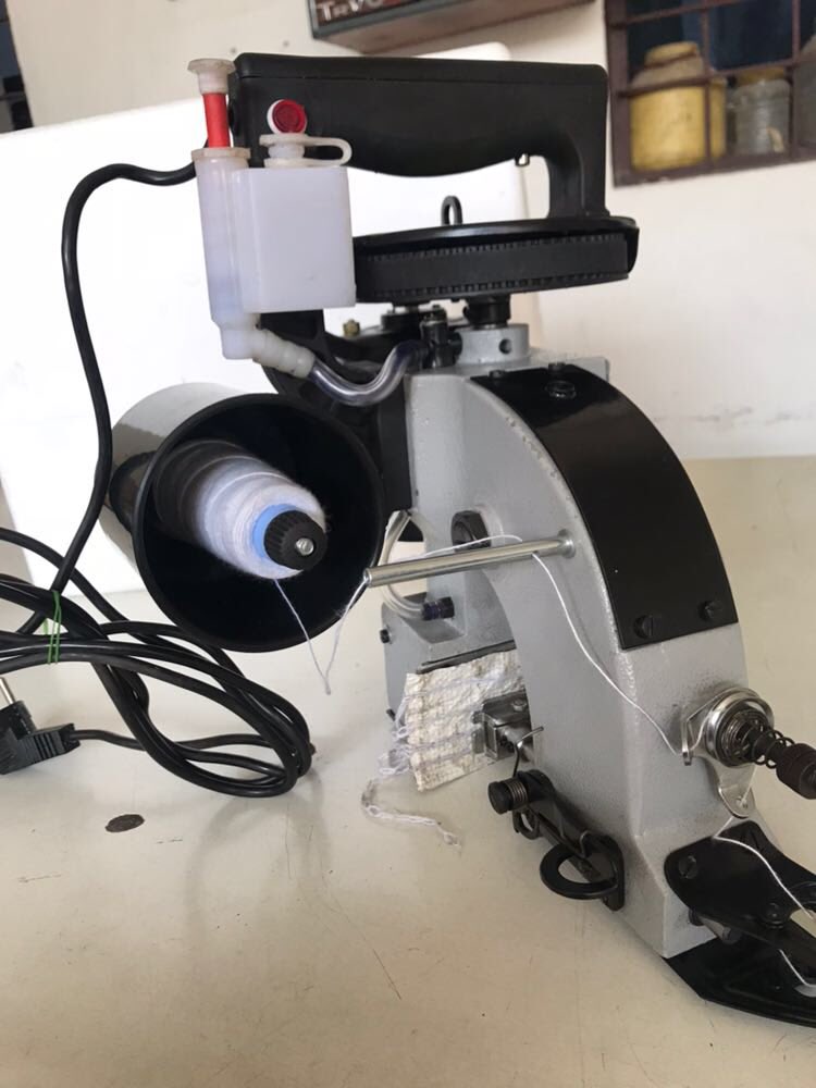 frendzexport's tweet image. Our Bagcloser sewing machines are ready to dispatch to our happy customer in Pakistan! 🙂

#frendzexport #businessman #export #sewing #machine #bicycle #parts #india #pakistan #bangladesh #dubai #myanmar #china #singapore #world