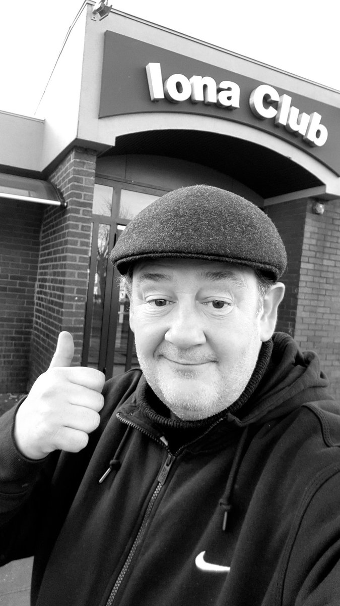 JohnnyVegasReal's tweet photo. What a top afternoon in the Iona club, Hebburn. Went location scouting, ended up with top craic, beautiful stout and bingo into the bargain. Such a friendly gaff, see you in January lads for the zombie apocalypse, cheers! https://t.co/V67Kcm2UMb